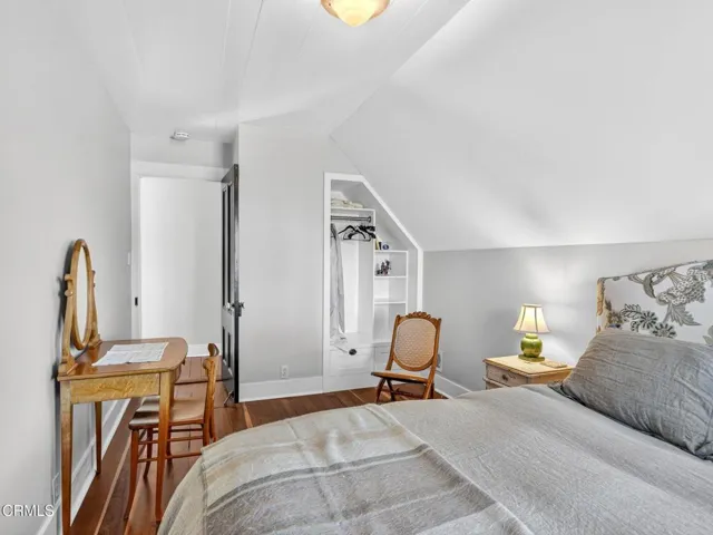 Upstairs guest bedroom North side