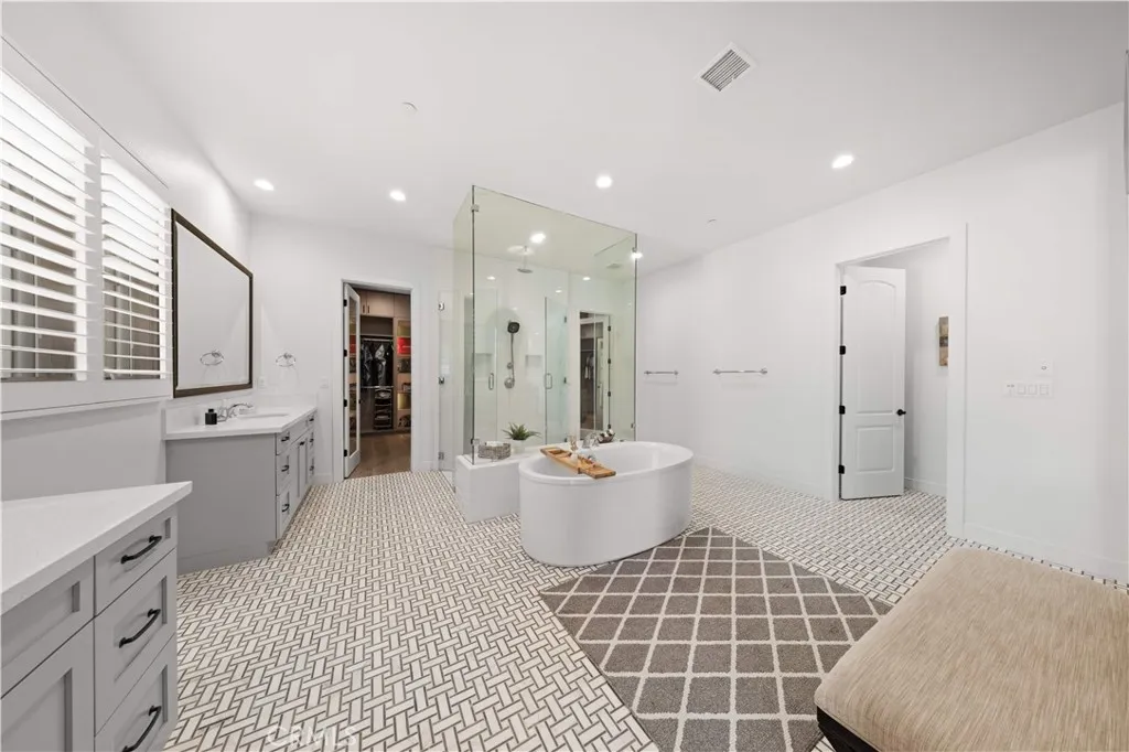 67 Kite, Irvine, California 92618 home-pic-24