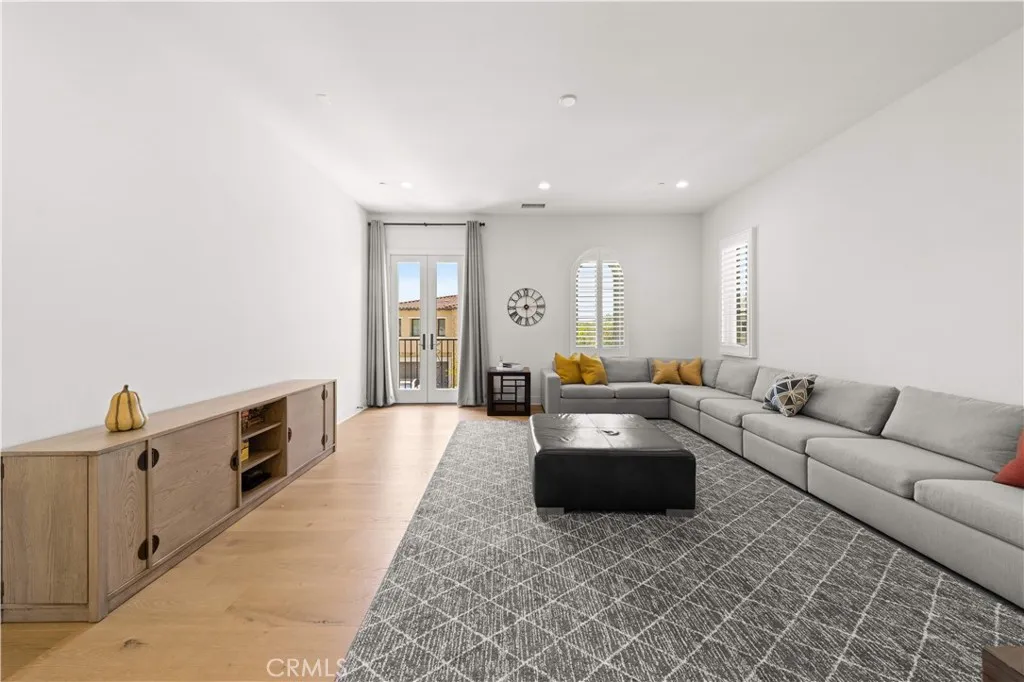 67 Kite, Irvine, California 92618 home-pic-18