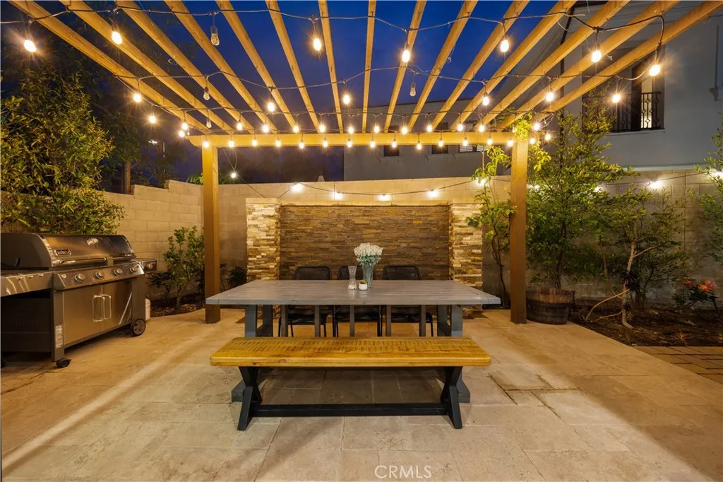 67 Kite, Irvine, California 92618 home-pic-2