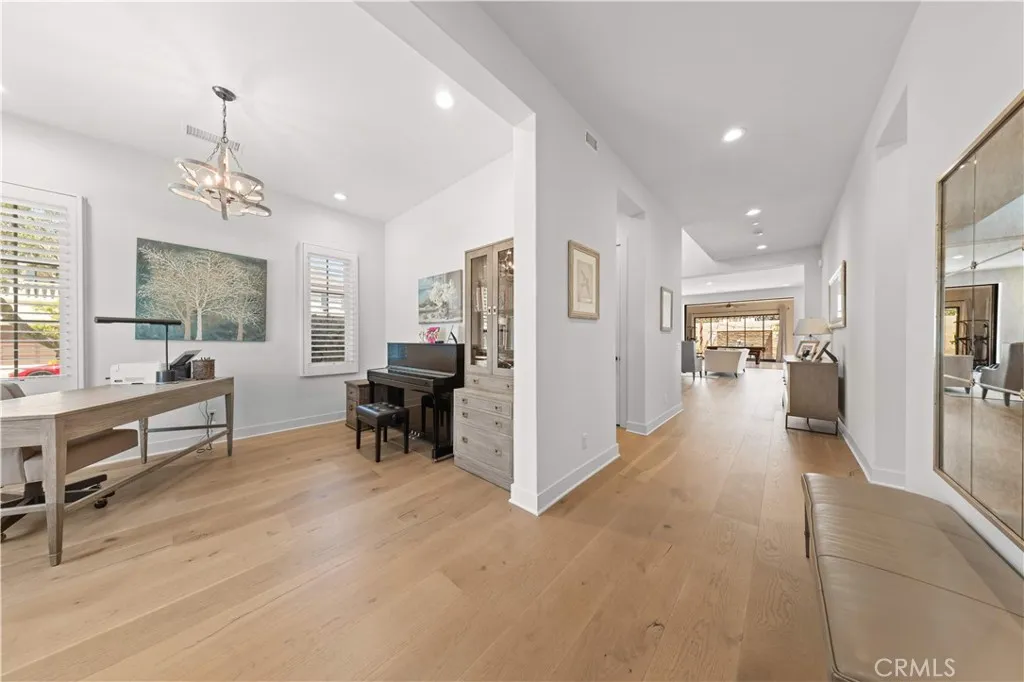 67 Kite, Irvine, California 92618 home-pic-16