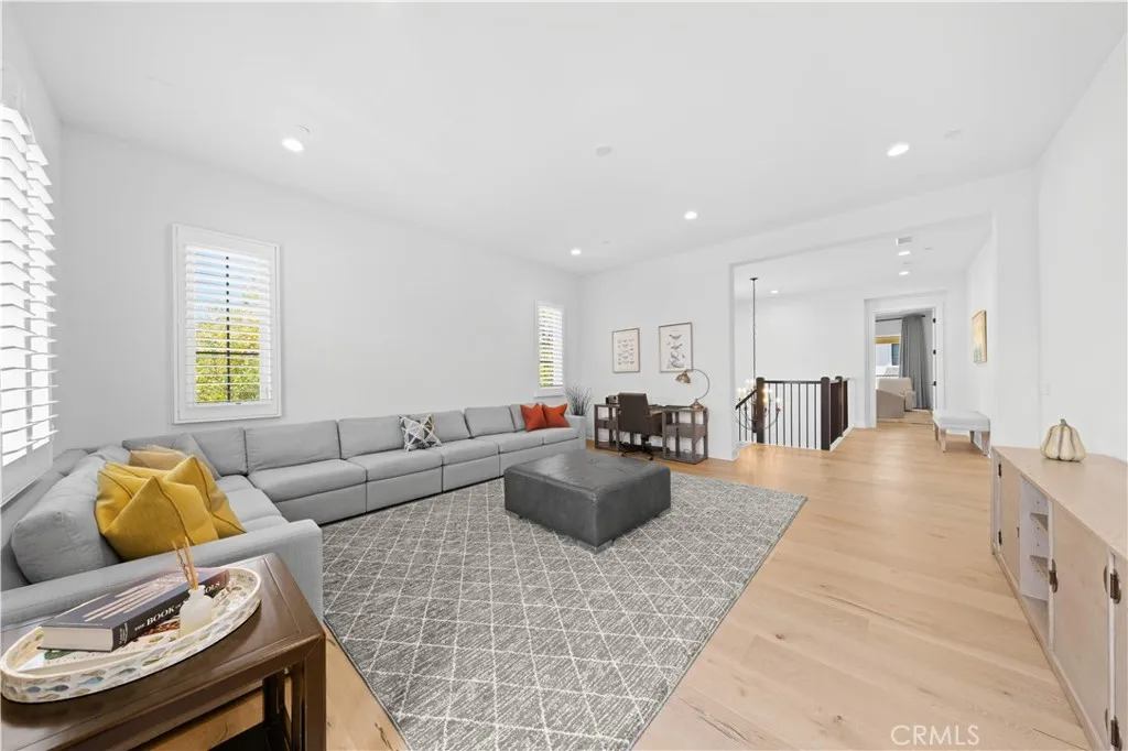 67 Kite, Irvine, California 92618 home-pic-20