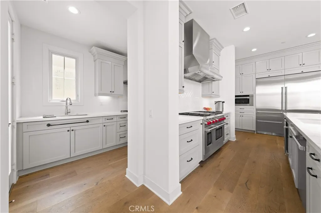 67 Kite, Irvine, California 92618 home-pic-10