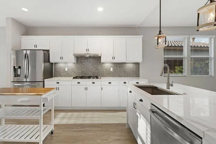 20250822013414988707000000-o