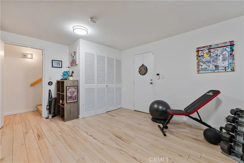 4222 Troost Avenue 21, Studio City, California 91604 home-pic-29