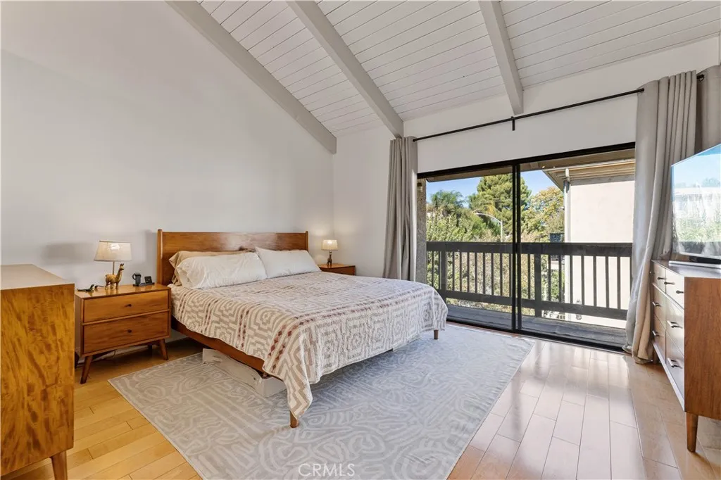 4222 Troost Avenue 21, Studio City, California 91604 home-pic-13