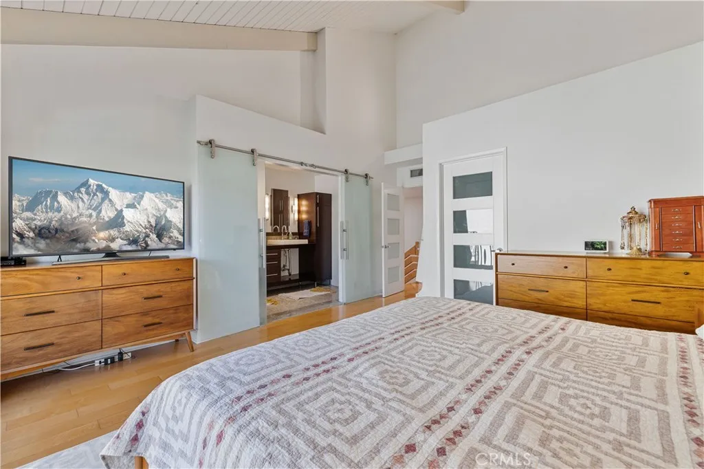 4222 Troost Avenue 21, Studio City, California 91604 home-pic-15