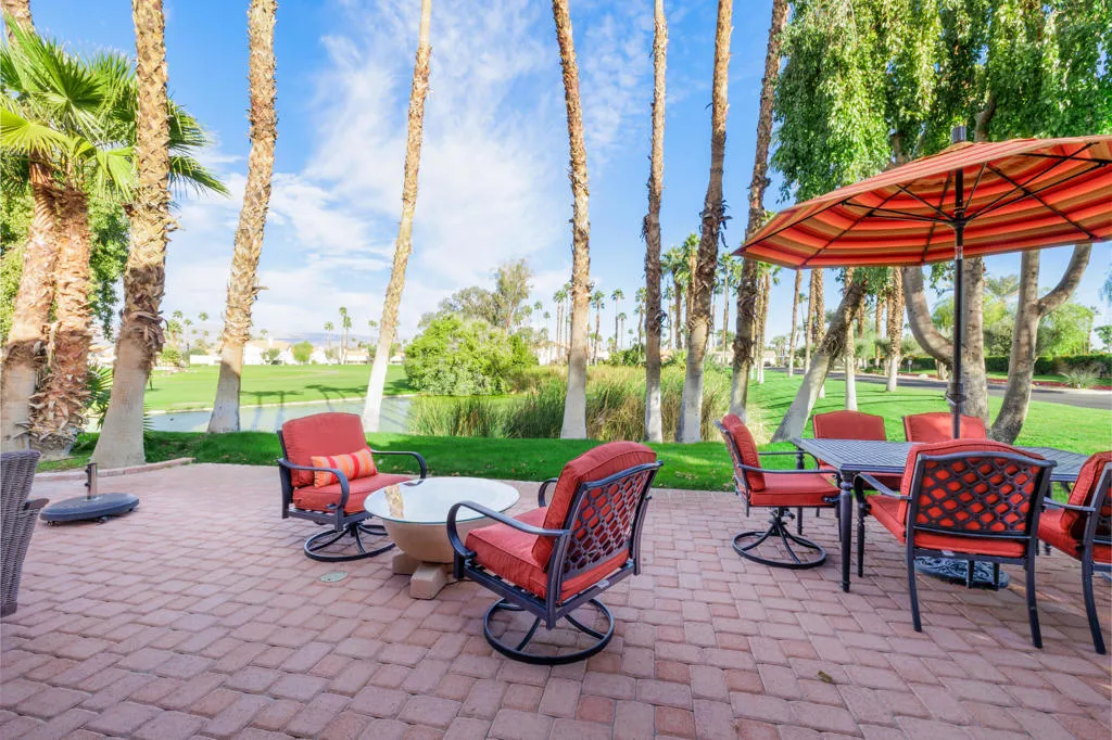 100 Barcelona Lane, Palm Desert, California 92211 home-pic-1