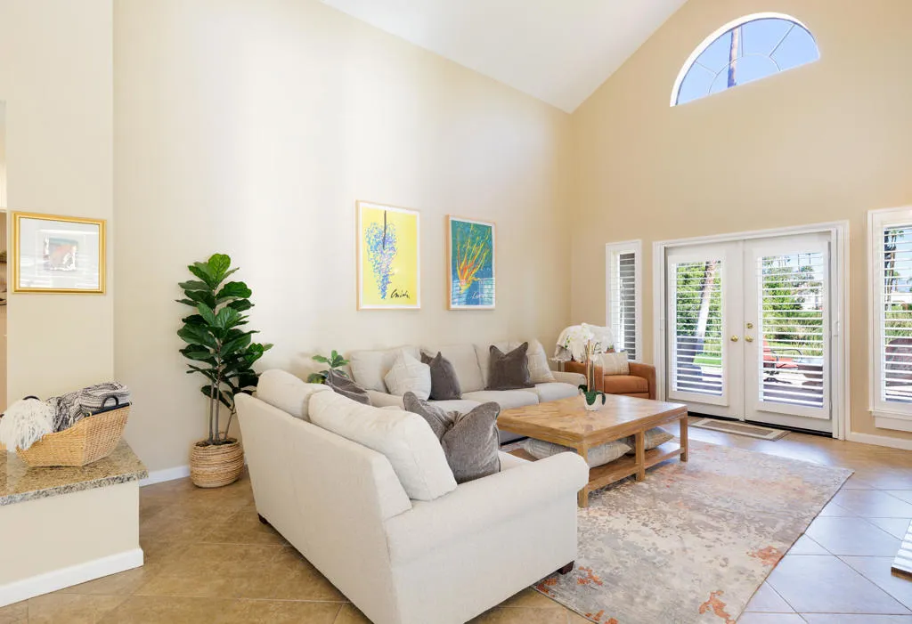 100 Barcelona Lane, Palm Desert, California 92211 home-pic-8