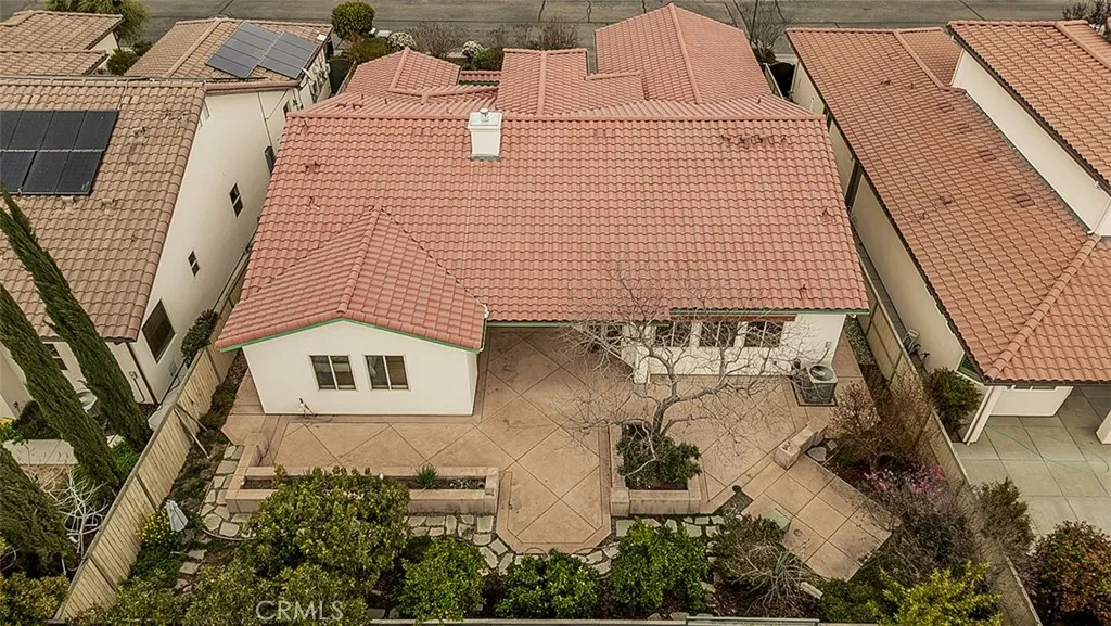 1562 N Empire Lane, Clovis, California 93619 home-pic-47
