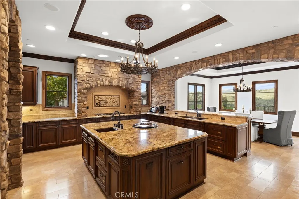 18441 Calle Tramonto, Rancho Santa Fe, California 92091 home-pic-9