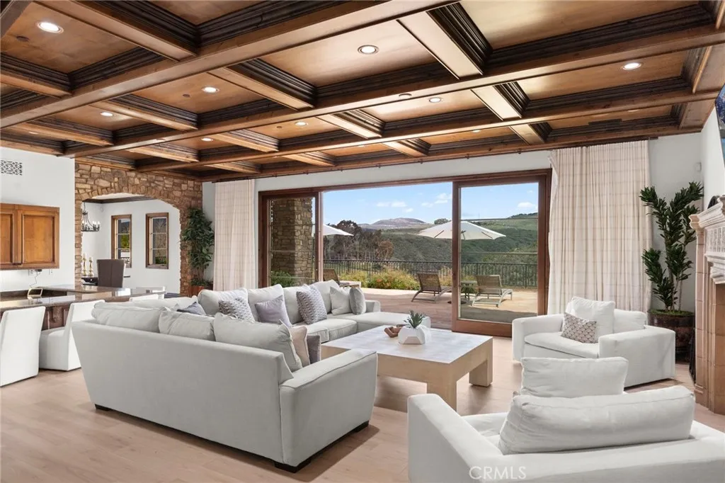 18441 Calle Tramonto, Rancho Santa Fe, California 92091 home-pic-6