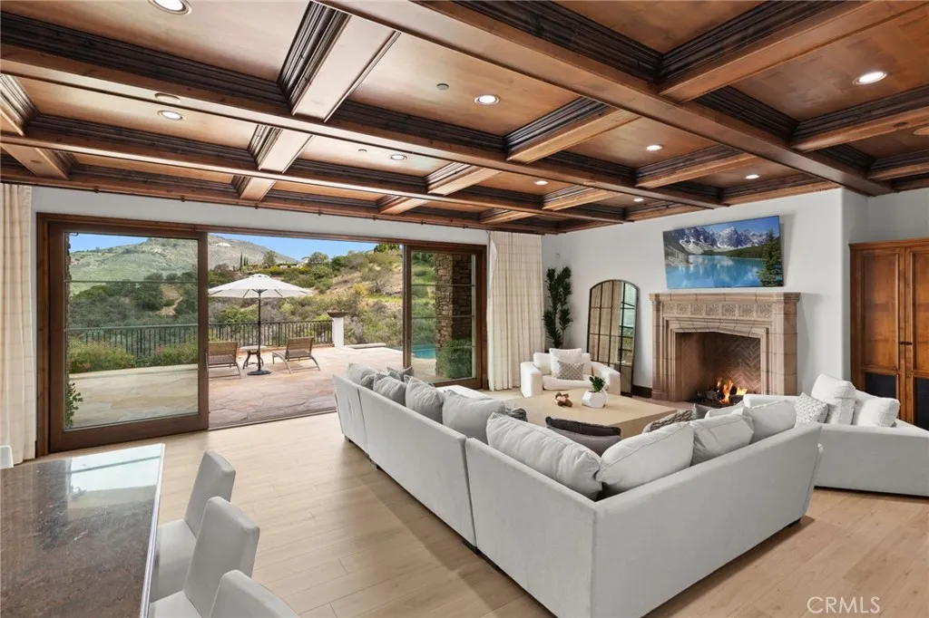 18441 Calle Tramonto, Rancho Santa Fe, California 92091 home-pic-4