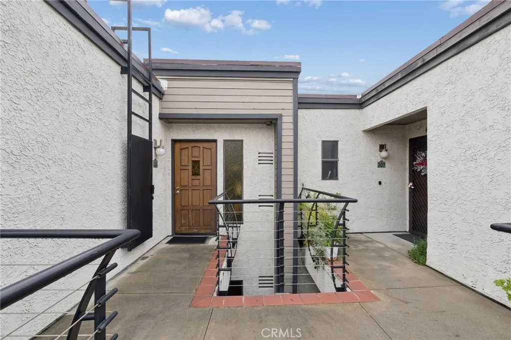 437 E Palm 308, Burbank, California 91501 home-pic-6