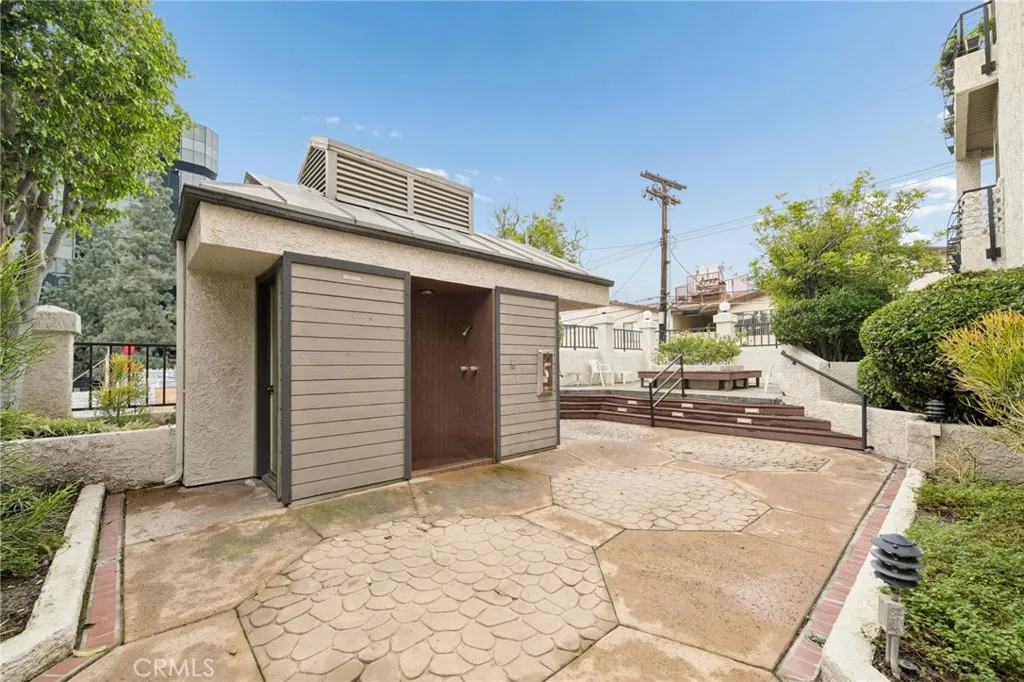 437 E Palm 308, Burbank, California 91501 home-pic-3