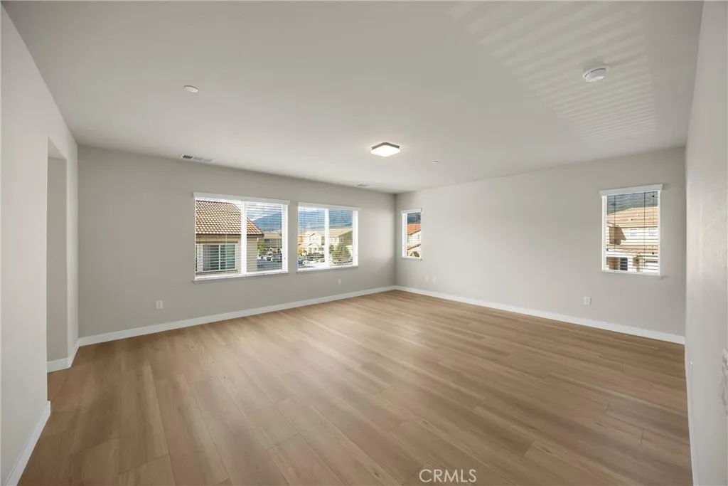 6340 Bluestone, Fontana, California 92336 home-pic-33