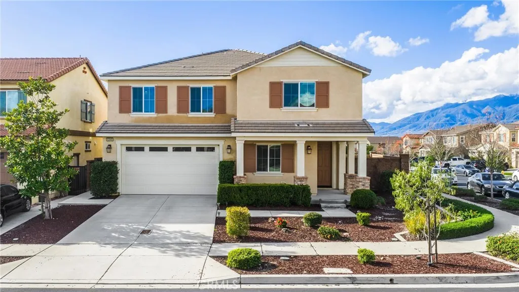 6340 Bluestone, Fontana, California 92336 home-pic-19