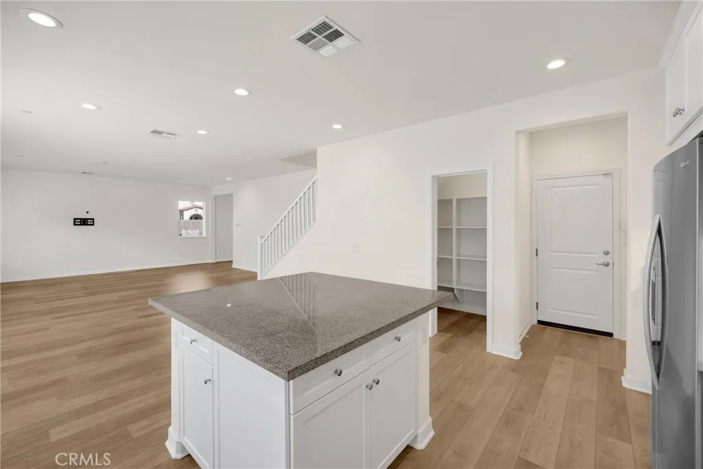6340 Bluestone, Fontana, California 92336 home-pic-44