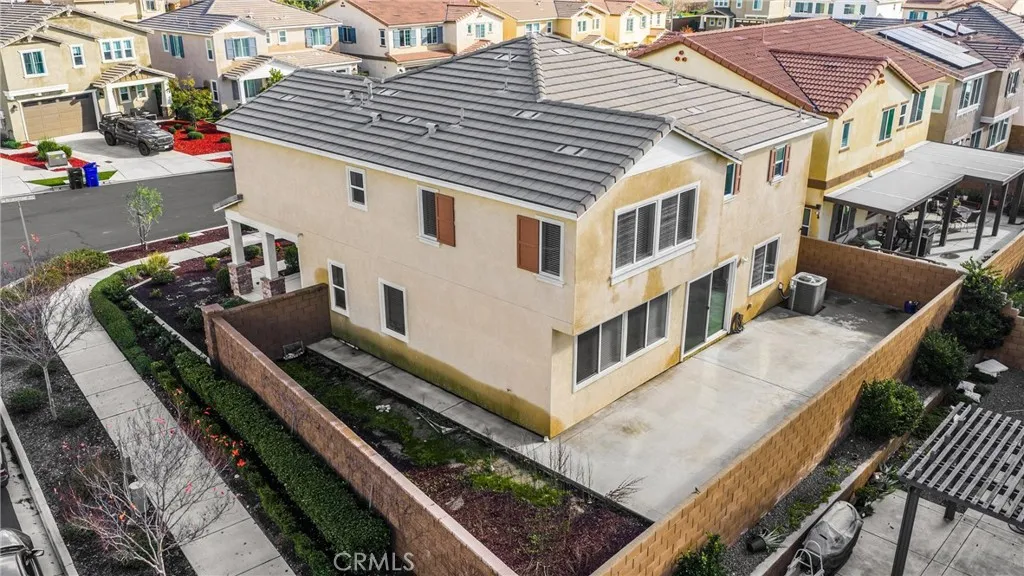 6340 Bluestone, Fontana, California 92336 home-pic-3