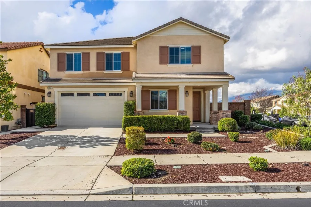 6340 Bluestone, Fontana, California 92336 home-pic-1
