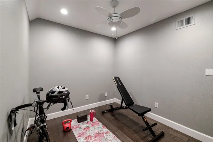 bonus Room perfect for home gym, flex space, home office
