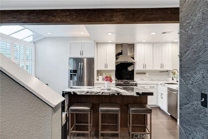 Kitchen Bar counter seating