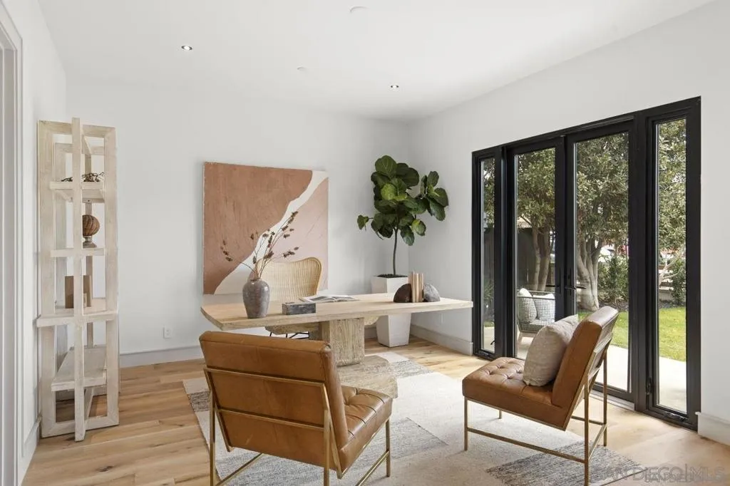 442 Westbourne St 2, La Jolla, California 92037 home-pic-23