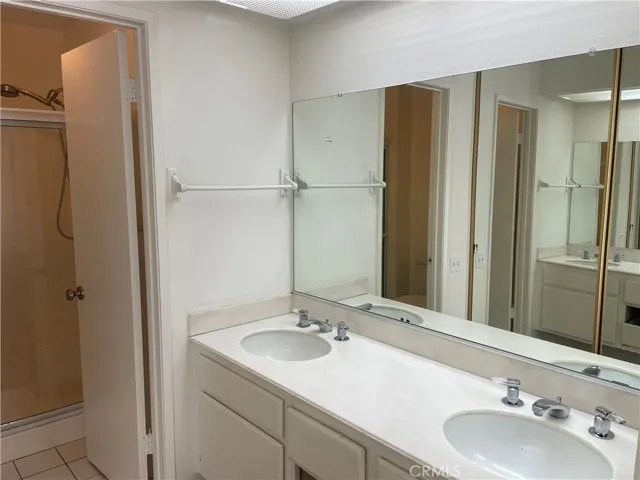 19003 Canyon Cir Drive, Lake Forest, California 92679