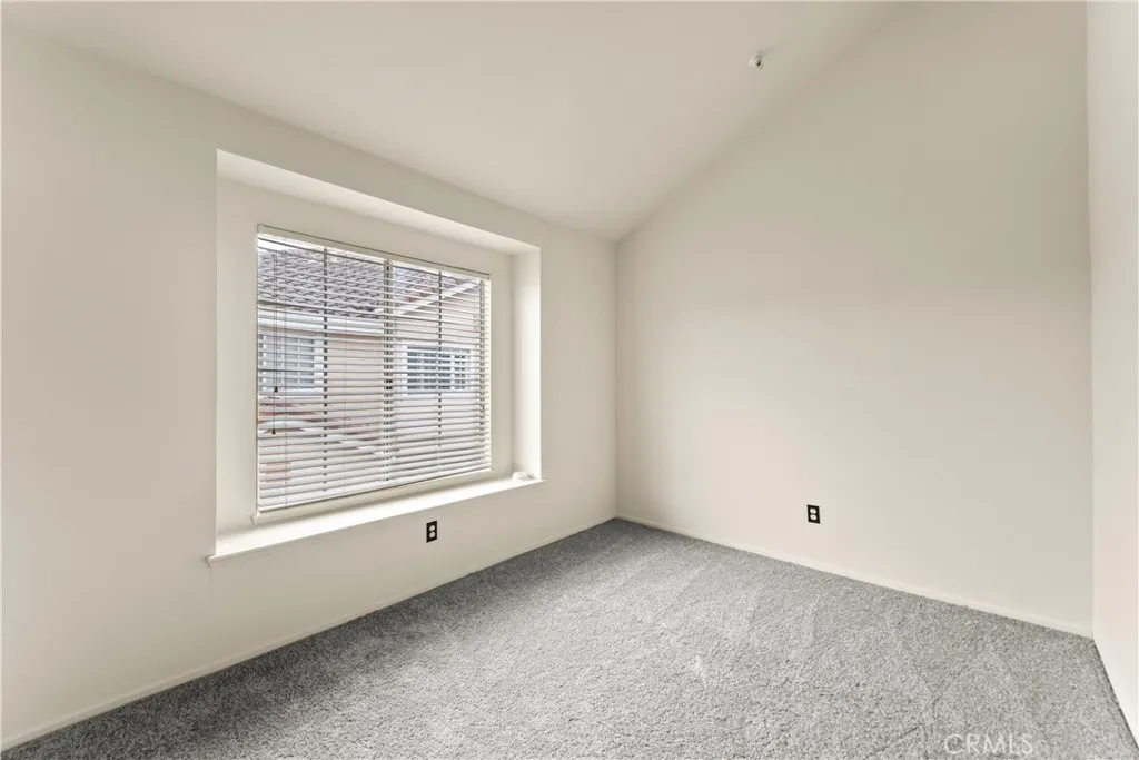 13957 Lemoli Avenue, Hawthorne, California 90250 home-pic-28