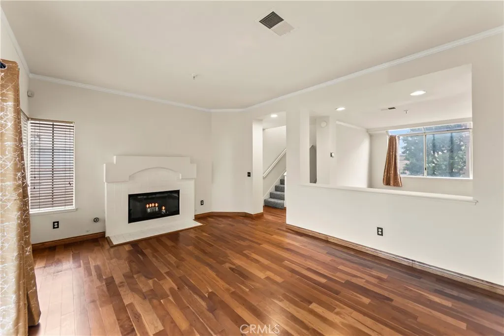 13957 Lemoli Avenue, Hawthorne, California 90250 home-pic-7