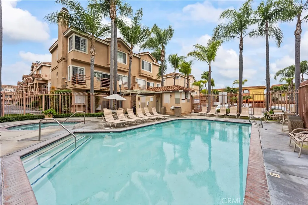 13957 Lemoli Avenue, Hawthorne, California 90250 home-pic-32