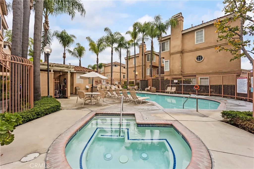 13957 Lemoli Avenue, Hawthorne, California 90250 home-pic-33