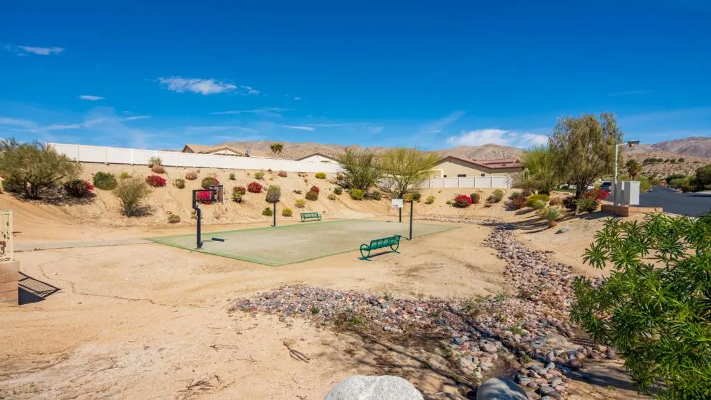 9980 Hoylake Road, Desert Hot Springs, California 92240 home-pic-42