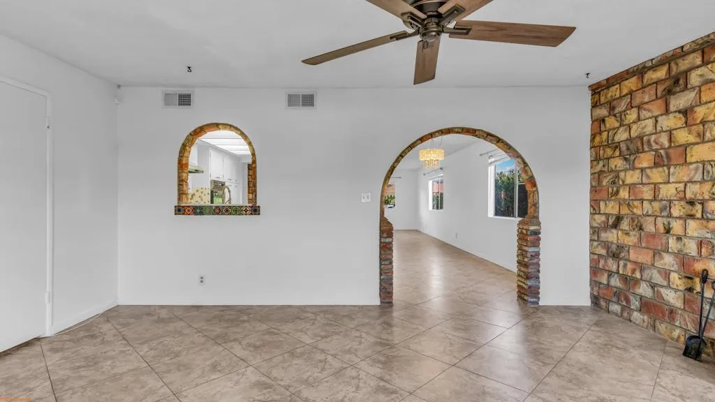 9980 Hoylake Road, Desert Hot Springs, California 92240 home-pic-14