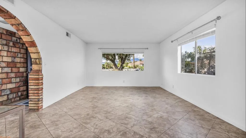 9980 Hoylake Road, Desert Hot Springs, California 92240 home-pic-3