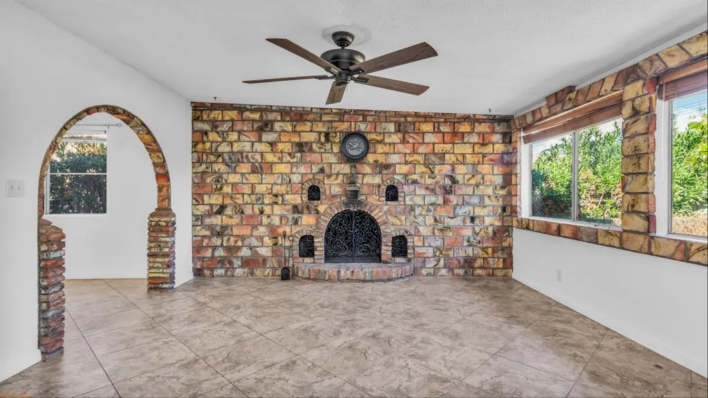 9980 Hoylake Road, Desert Hot Springs, California 92240 home-pic-13