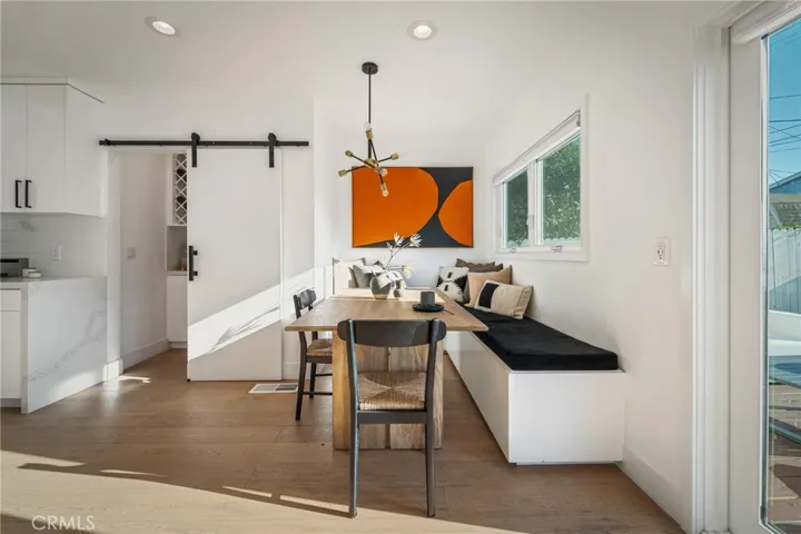 5115 West Boulevard, Los Angeles, California 90043
