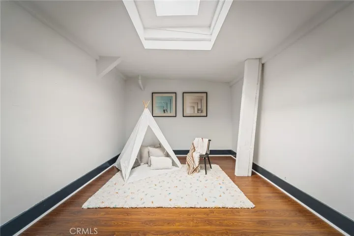 5115 West Boulevard, Los Angeles, California 90043