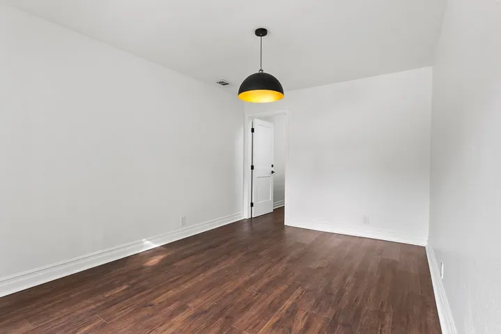 940 Dogwood, Costa Mesa, California 92627