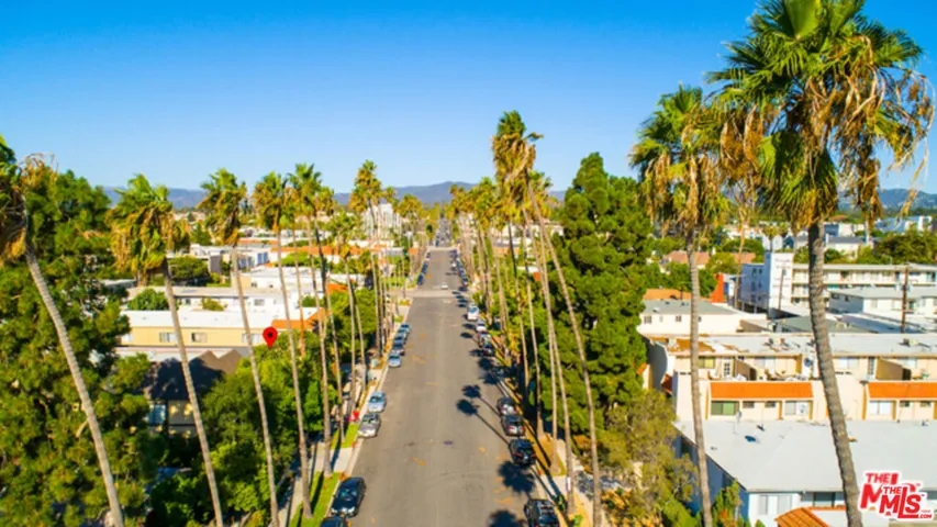 1328 19th Street A, Santa Monica, California 90404