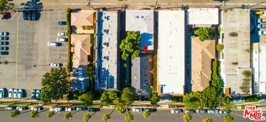 1328 19th Street A, Santa Monica, California 90404
