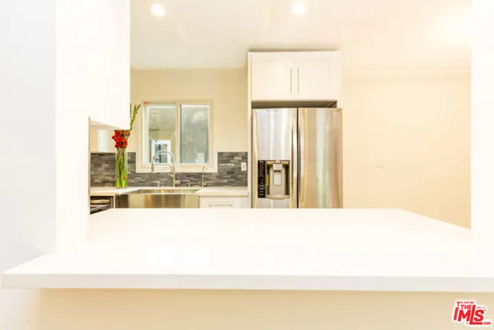 1328 19th Street A, Santa Monica, California 90404