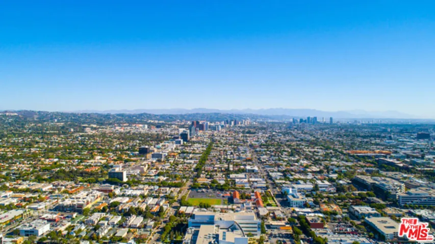 1328 19th Street A, Santa Monica, California 90404
