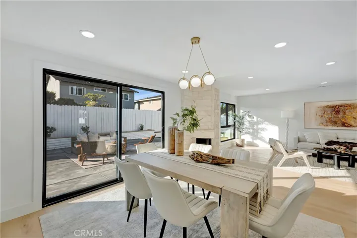 21211 Binghampton Circle, Huntington Beach, California 92646