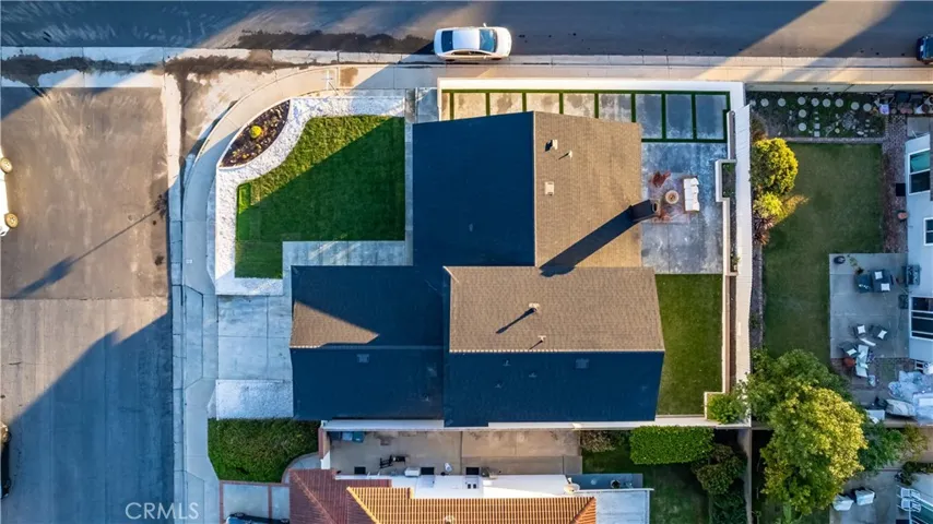 21211 Binghampton Circle, Huntington Beach, California 92646