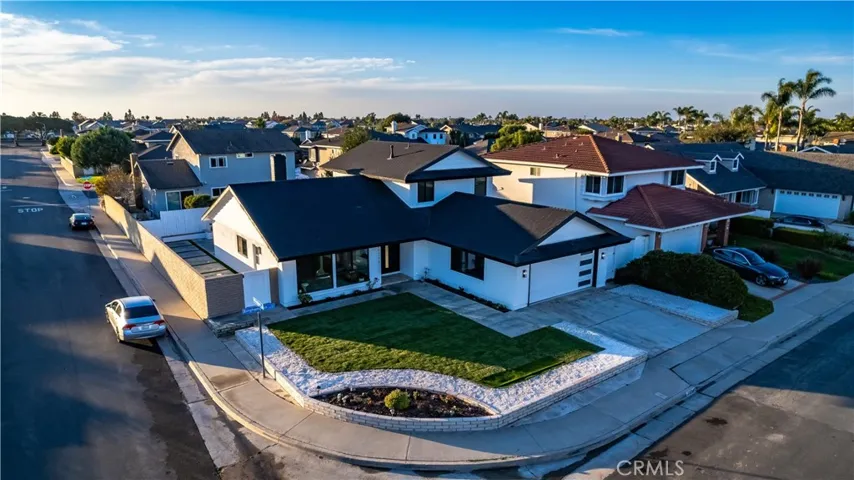 21211 Binghampton Circle, Huntington Beach, California 92646