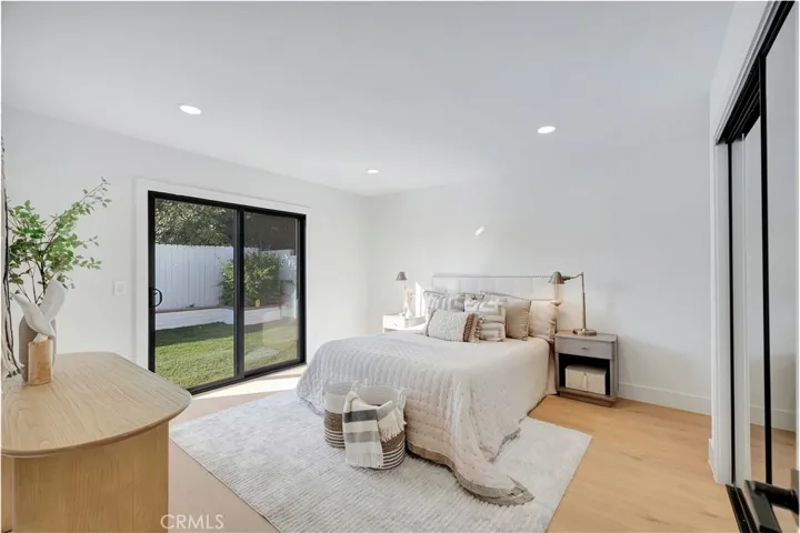 21211 Binghampton Circle, Huntington Beach, California 92646