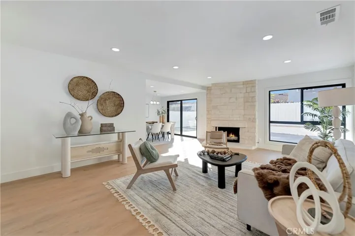 21211 Binghampton Circle, Huntington Beach, California 92646