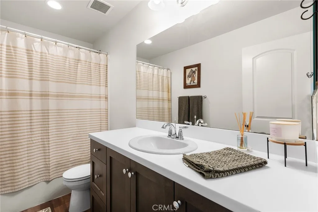 24456 Reserve Court, Menifee, California 92584 home-pic-32