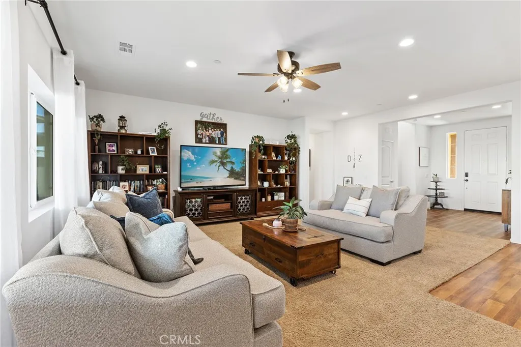 24456 Reserve Court, Menifee, California 92584 home-pic-10